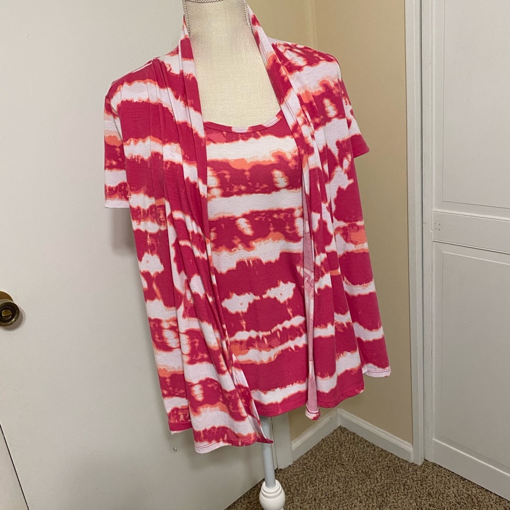 Kim Rogers tank / short sleeve cardigan combo